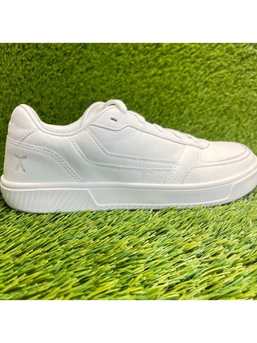 Flux Footwear Adapt Leather Trainer White Mens Size 8.5 Athletic Shoes Sneakers